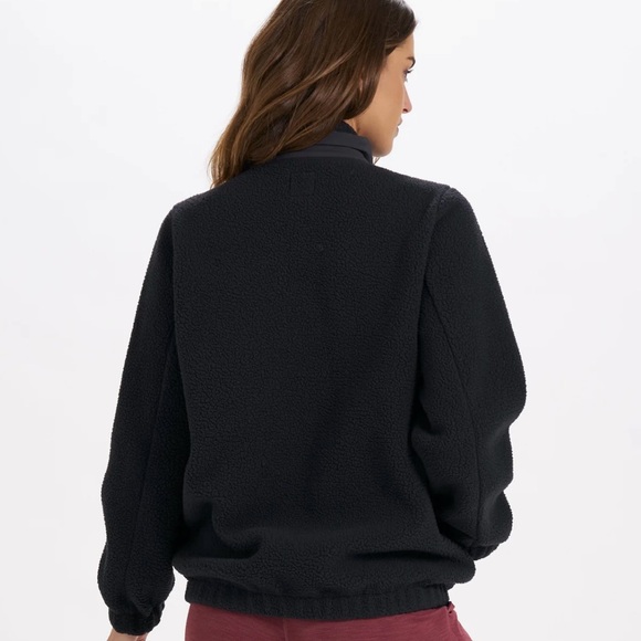 Vuori Utility Sherpa Jacket Women's Black Fleece Jacket EUC size S - Picture 2 of 7